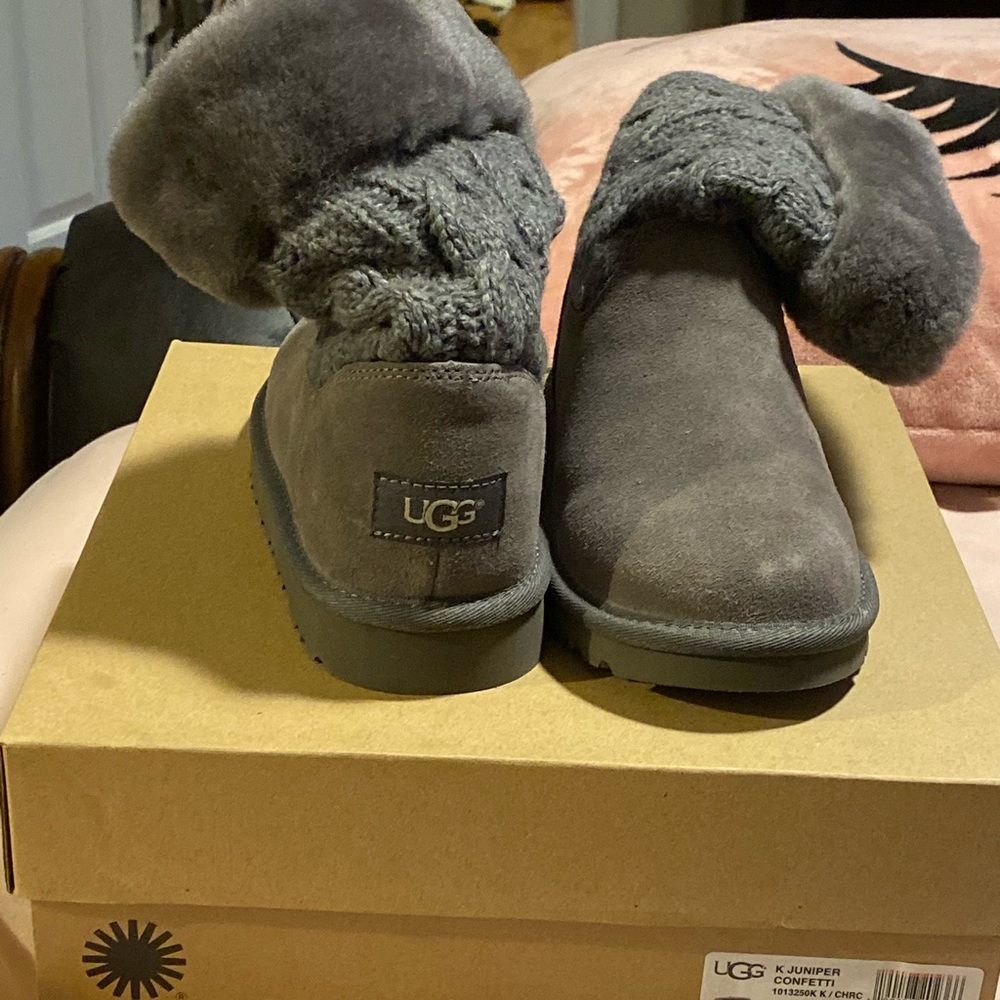Girl UGG